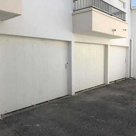 Duplex Centre Ville - 50M De La Plage - Clim - Garage - Netflix Le Grau-du-Roi Zimmer foto