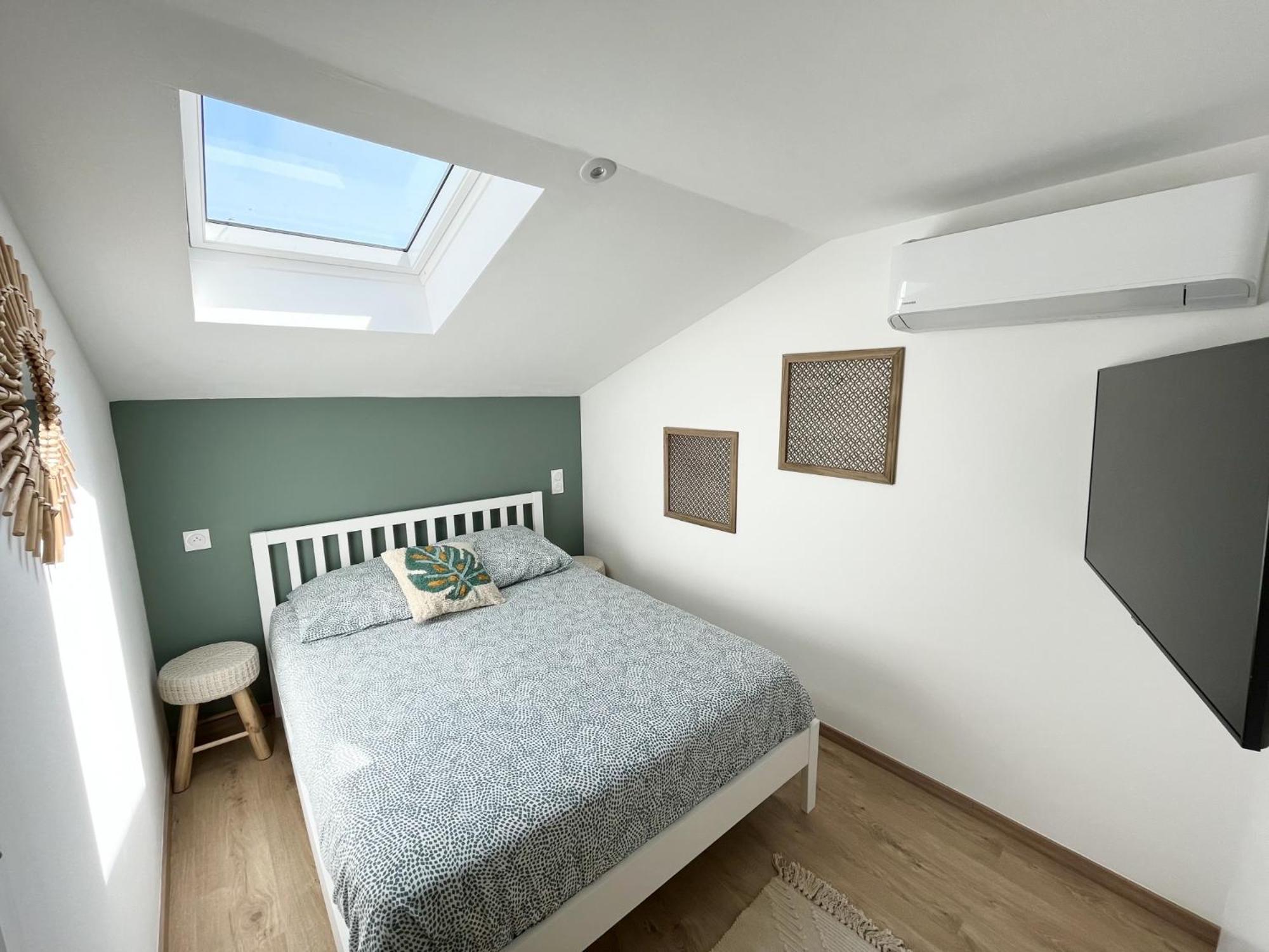 Duplex Centre Ville - 50M De La Plage - Clim - Garage - Netflix Le Grau-du-Roi Zimmer foto