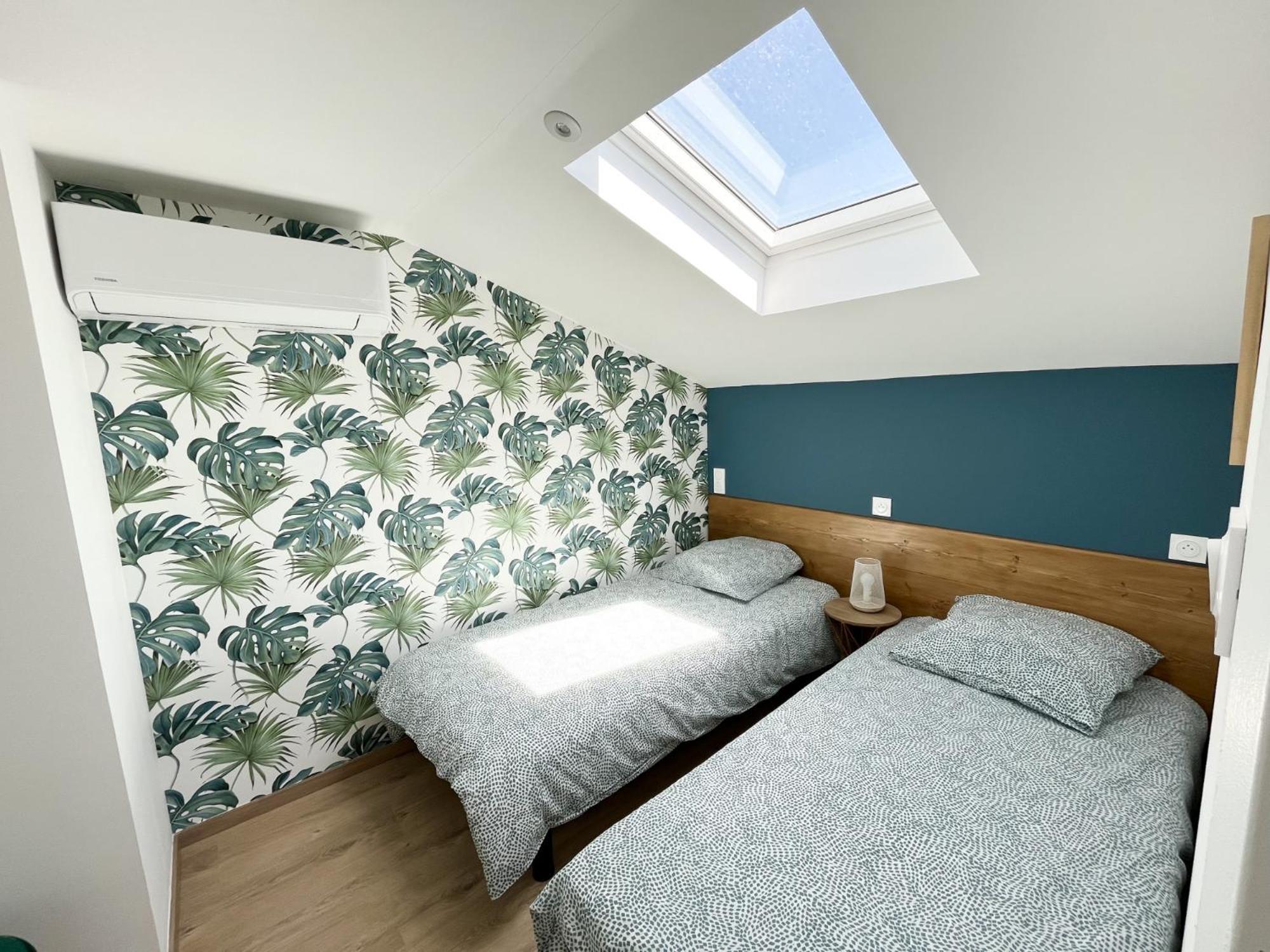 Duplex Centre Ville - 50M De La Plage - Clim - Garage - Netflix Le Grau-du-Roi Zimmer foto